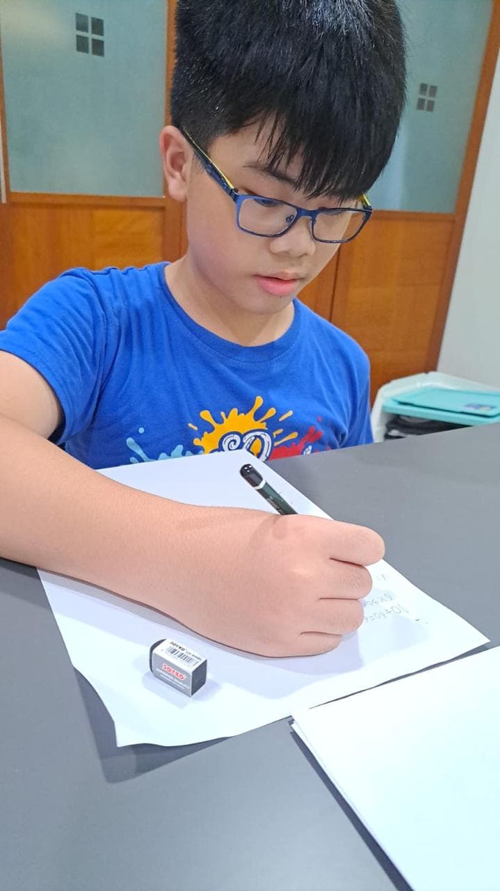 Sesi private tutor Pivoine di rumah